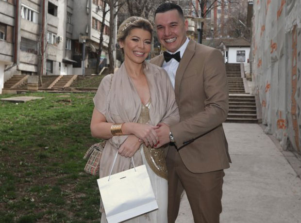 Венчали се Данијела Карић и Иван Милеуснић